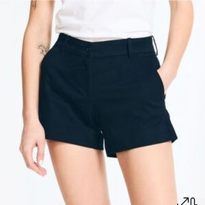 So 14 Nautica Stretch twill short. 4” Black